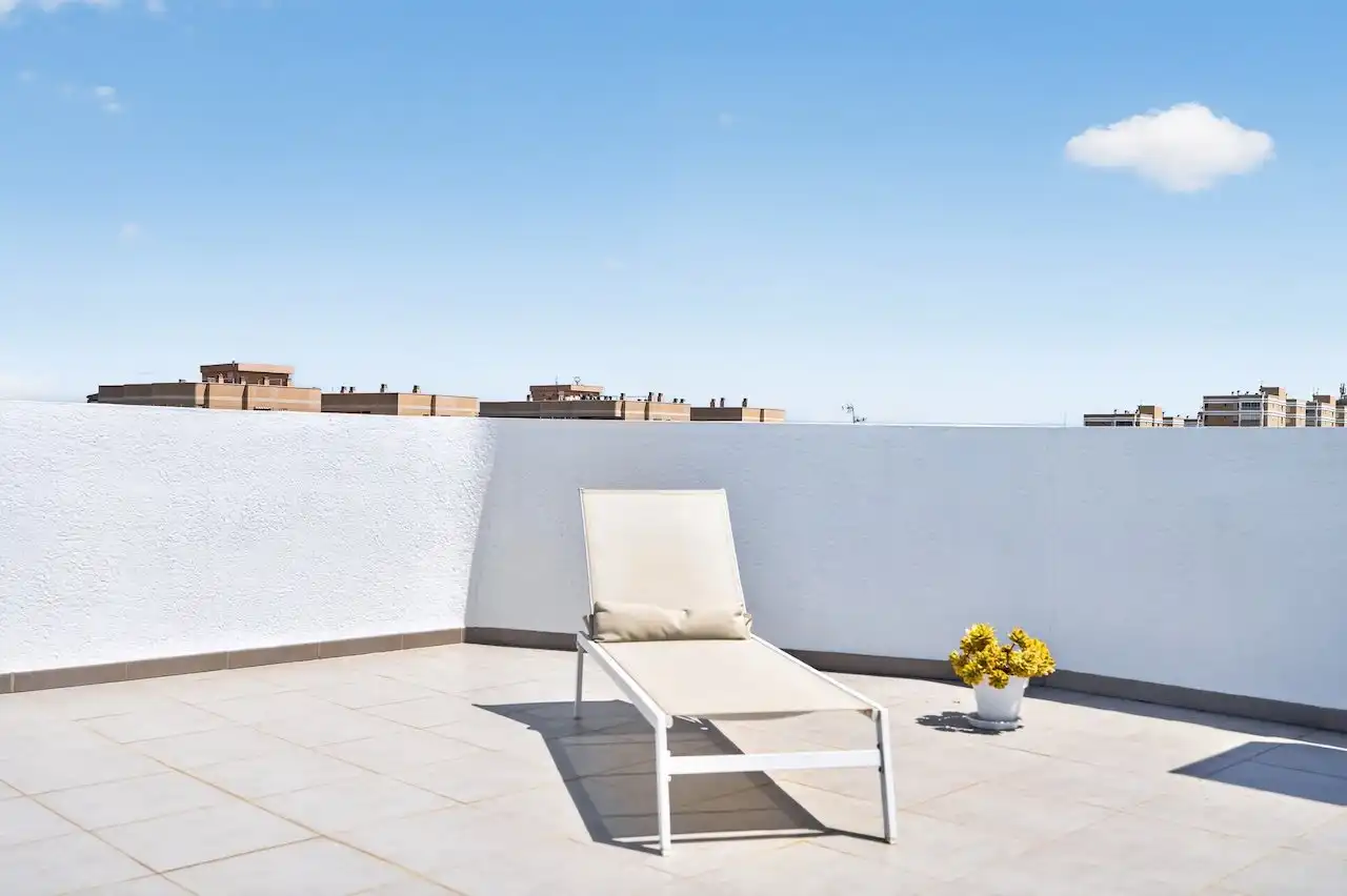Terraza de Ático en venta en Elche / Elx con Aire acondicionado, Calefacción y Jardín privado