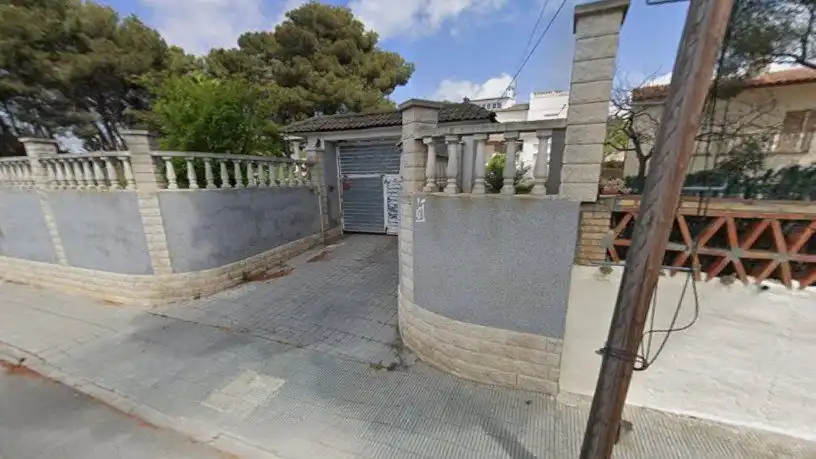 Vista exterior de Pis en venda en Bellvei