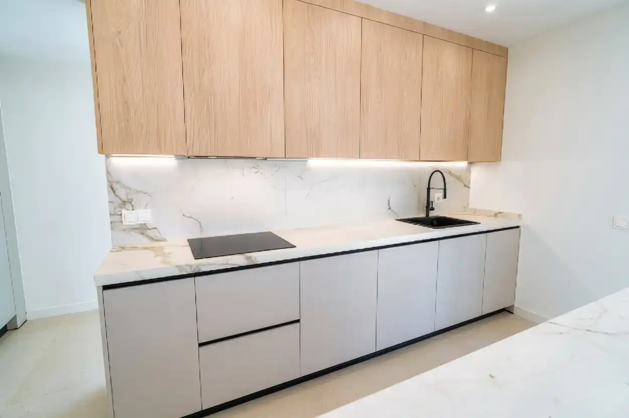 Chalet con terraza en venta en Calle Mago Santhai, imagen 11