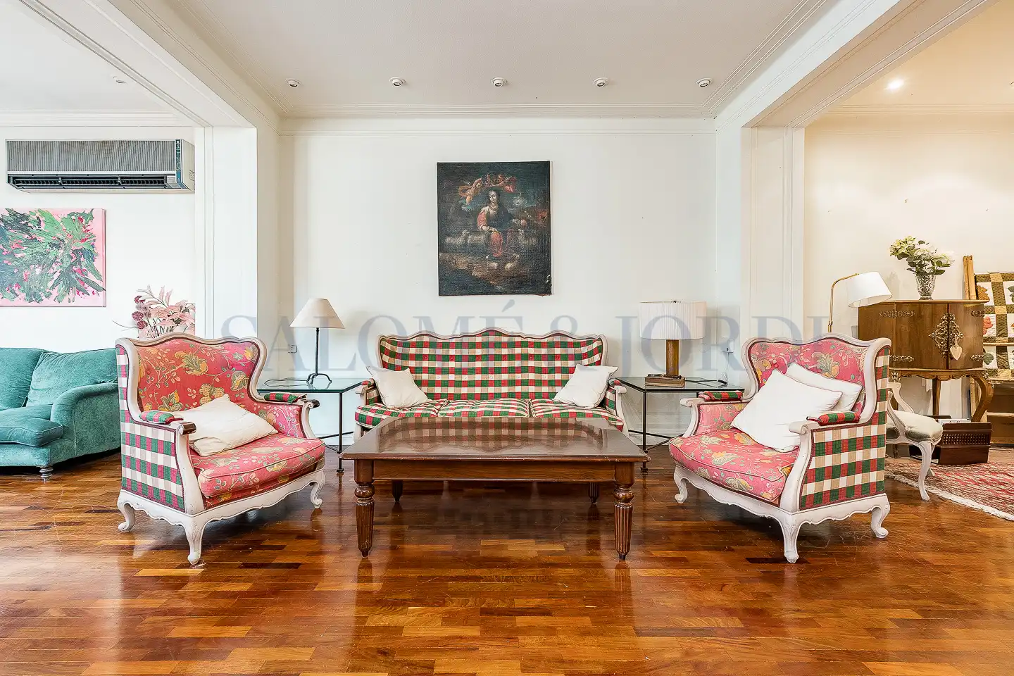 Sala de estar de Piso en venta en Barcelona con Aire acondicionado, Calefacción y Jardín privado