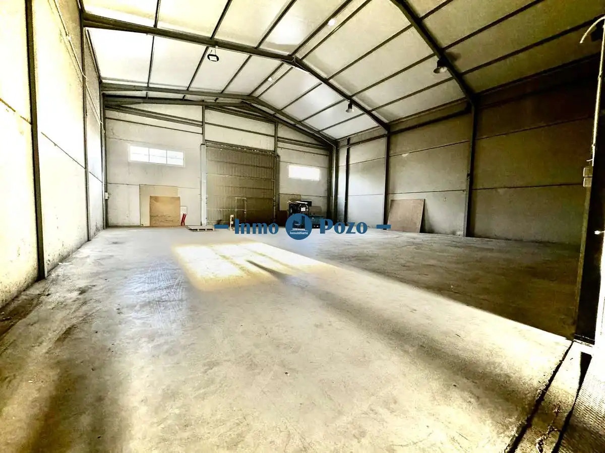 Nave industrial en venta en Almendralejo, imagen 3