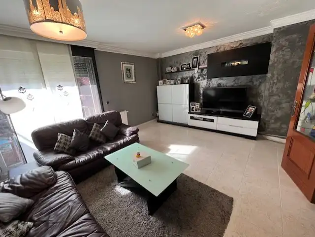 Chalet en venta en Calle Segura, imagen 2
