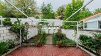 Jardí de Casa o xalet en venda en Cáceres Capital amb Aire condicionat i Terrassa