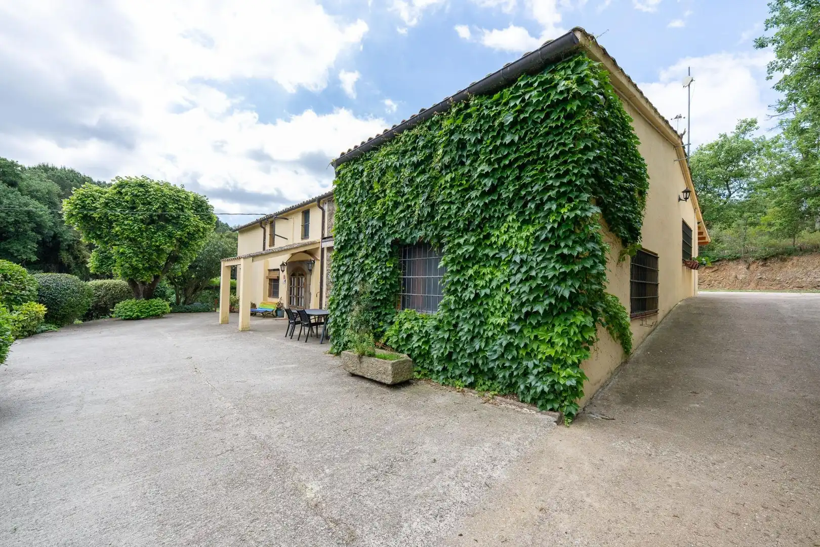 Vista exterior de Finca rústica en venta en Bescanó con Calefacción, Jardín privado y Trastero