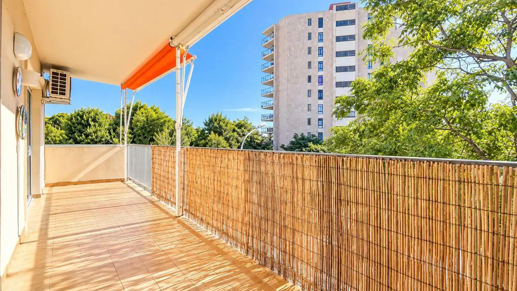 Piso con ascensor en venta en Palmanova, imagen 2