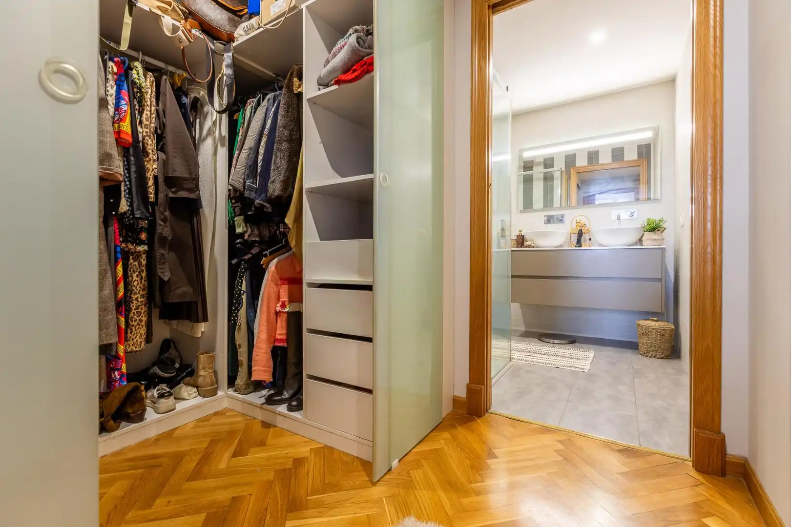 Habitación de Dúplex en venta en A Coruña Capital  con Jardín privado, Trastero y Piscina comunitaria
