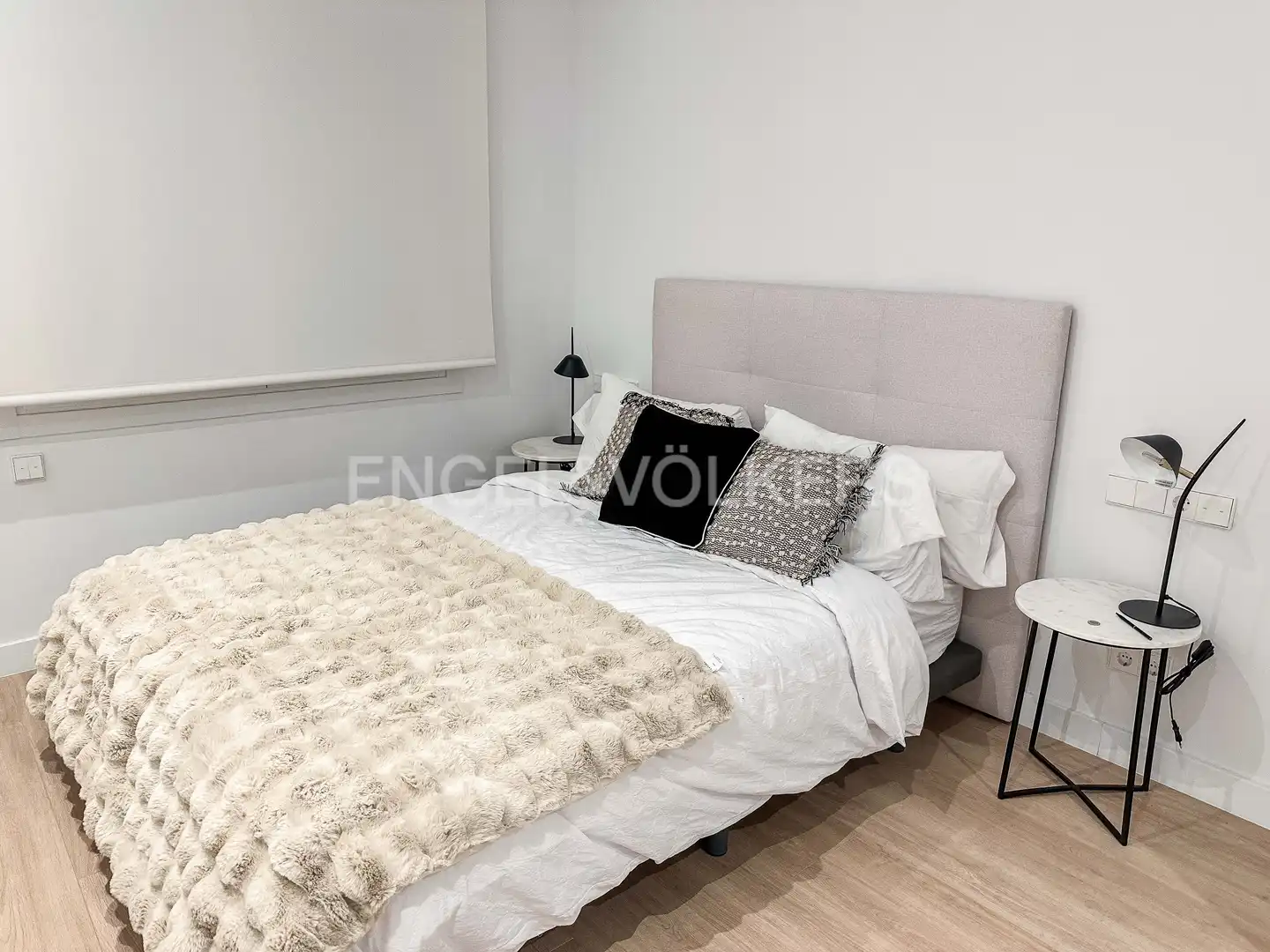 Habitación de Piso de alquiler en Barcelona con Aire acondicionado, Calefacción y Trastero