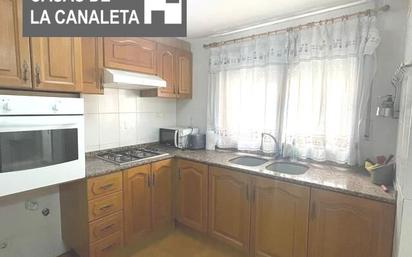 Kitchen of Flat for sale in Mislata  with Air Conditioner and Balcony