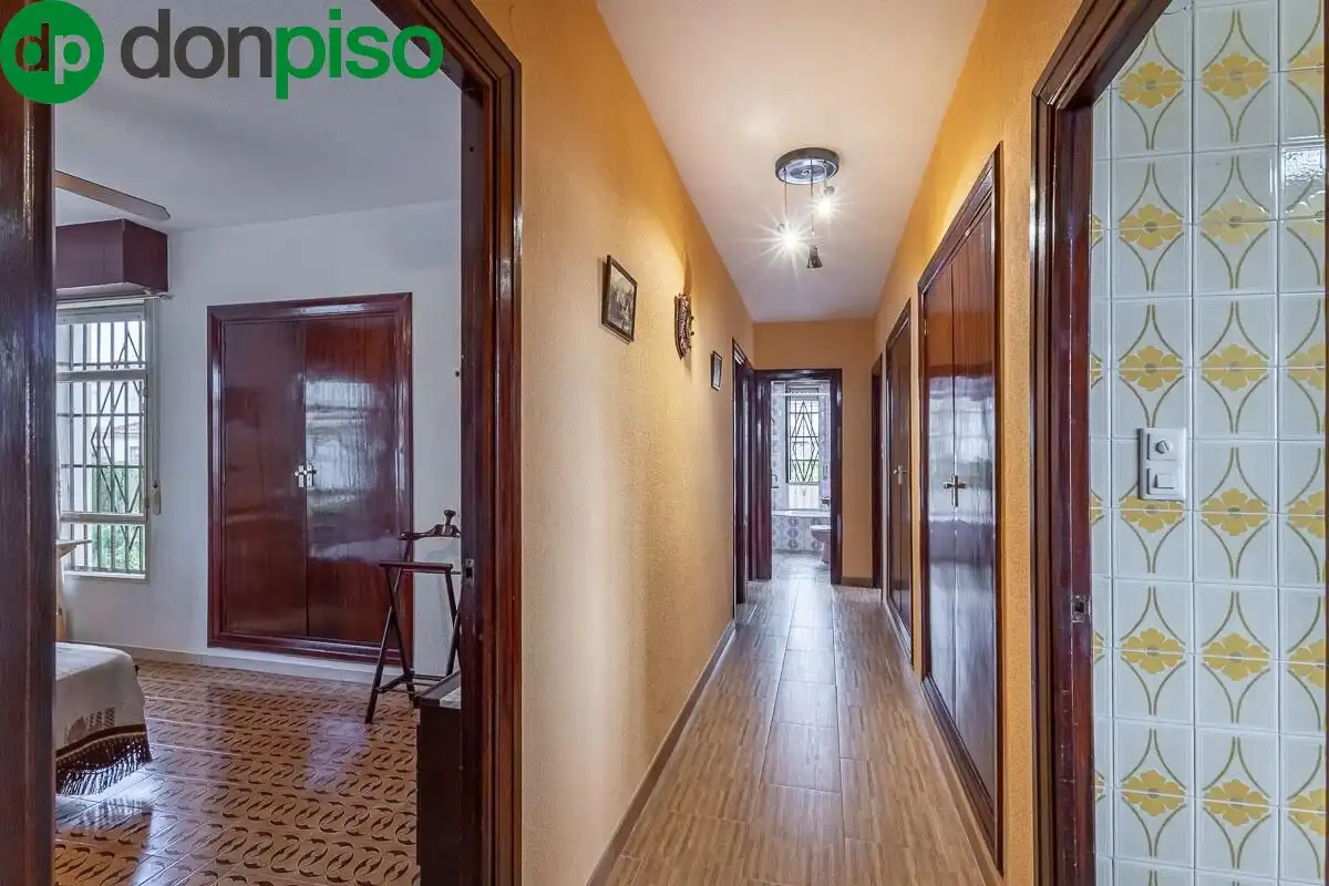 Casa con terrazza in vendita a Avenida HUETOR VEGA, imagen 24