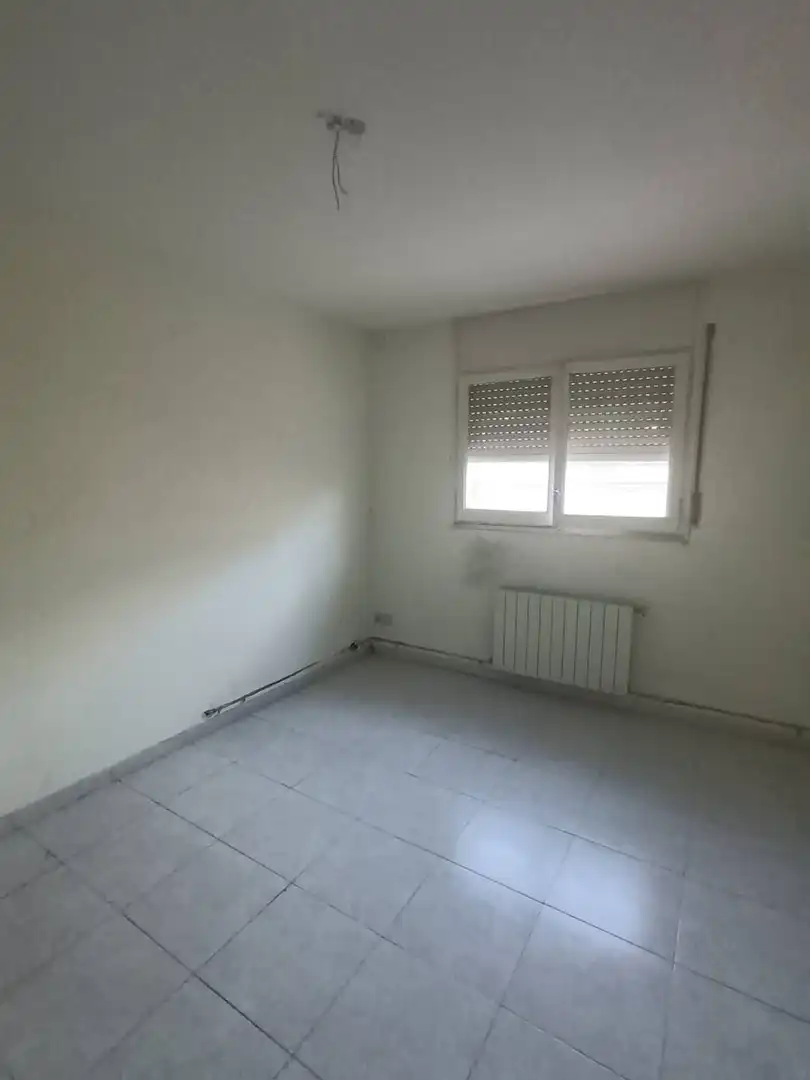 Schlafzimmer von Gebäude zur Miete in Balsareny