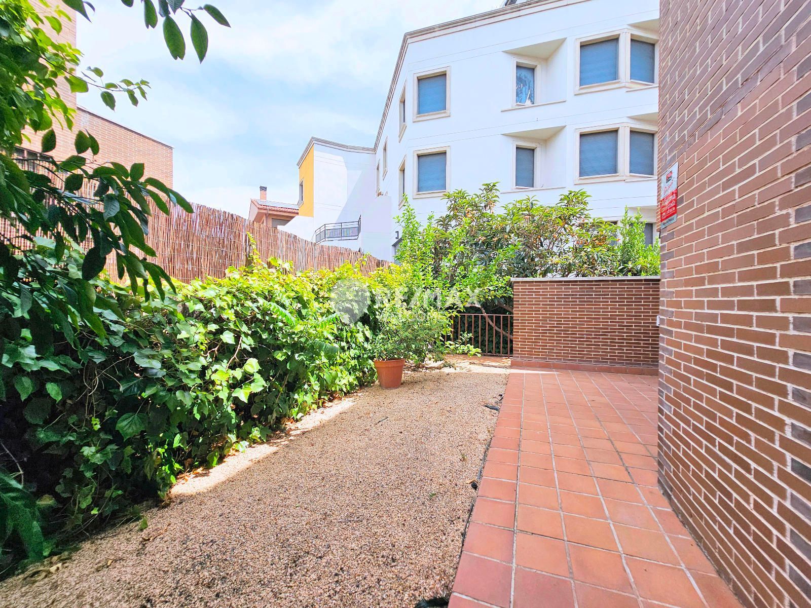 Jardí de Casa adosada en venda en  Madrid Capital amb Aire condicionat, Calefacció i Terrassa