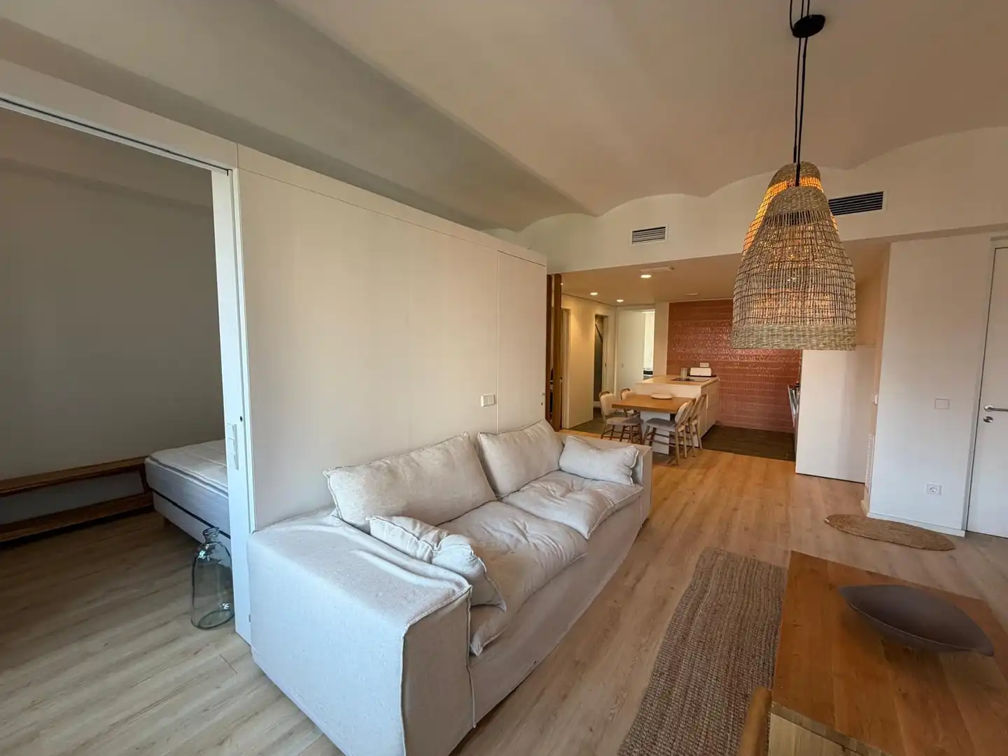 Sala de estar de Piso de alquiler en Girona con Aire acondicionado, Calefacción y Amueblado