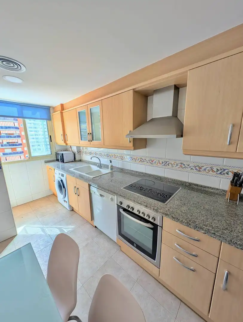 Appartement compact avec terrasse à louer à REI EN JAUME, imagen 8