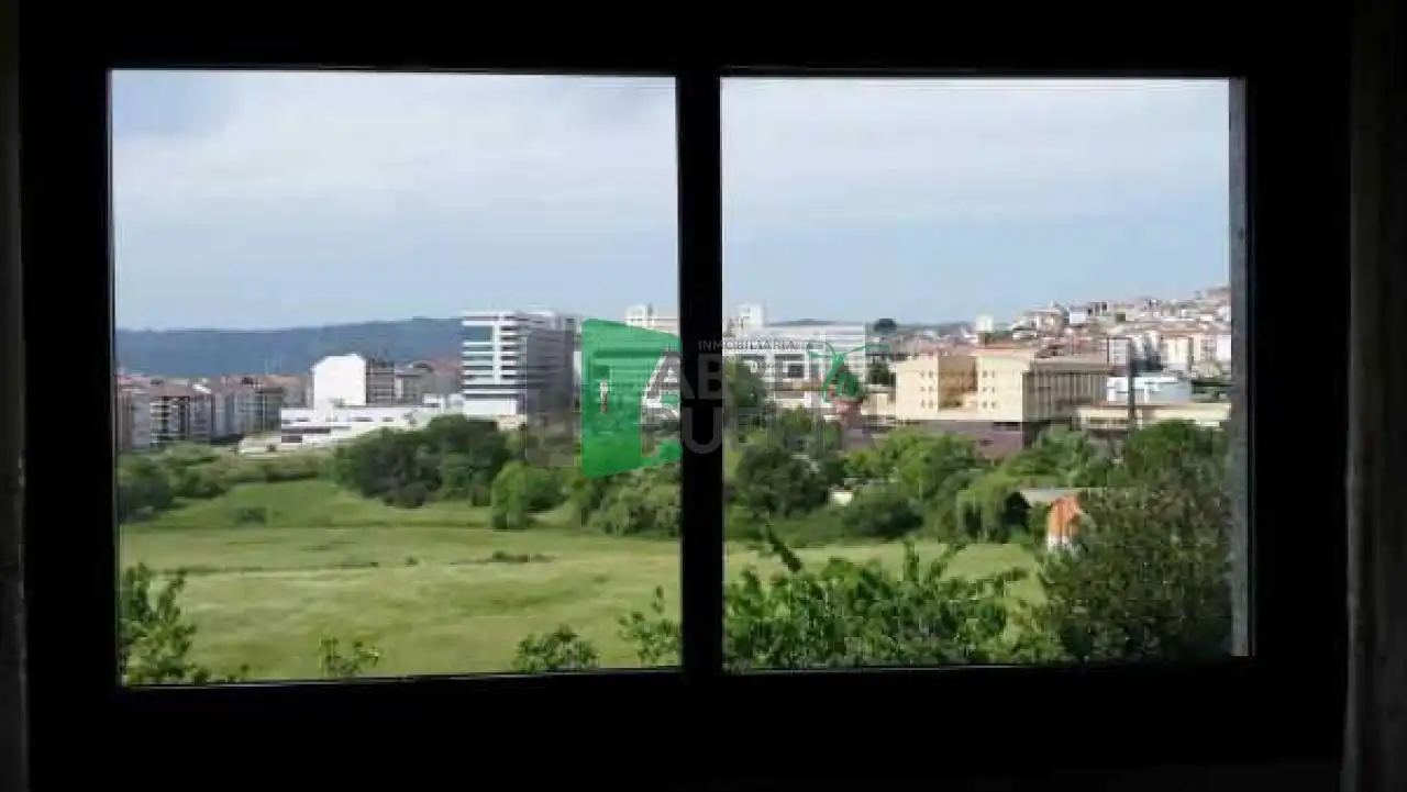 Houses for sale in Ourense Capital   with Heating, Private garden and Furnished
