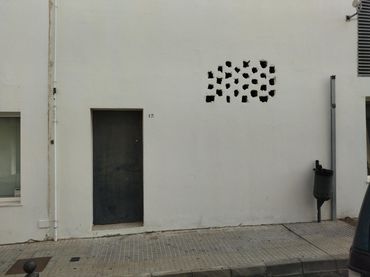 Locale commerciale in affitto a Calle Conil 13