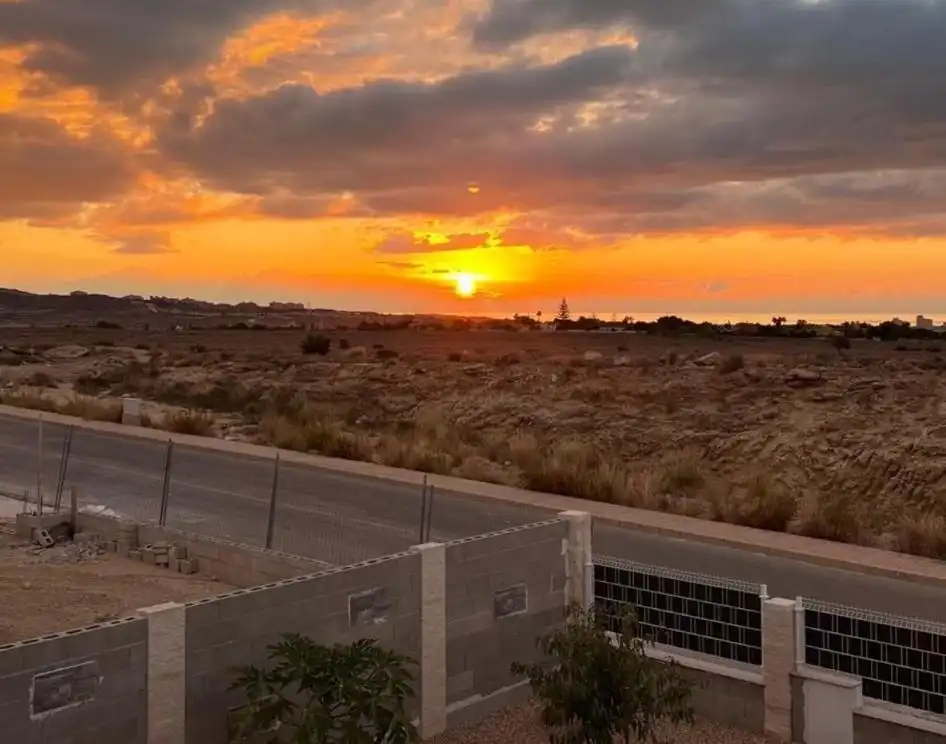 Terreno residenziale in vendita a Calle Piromorfita