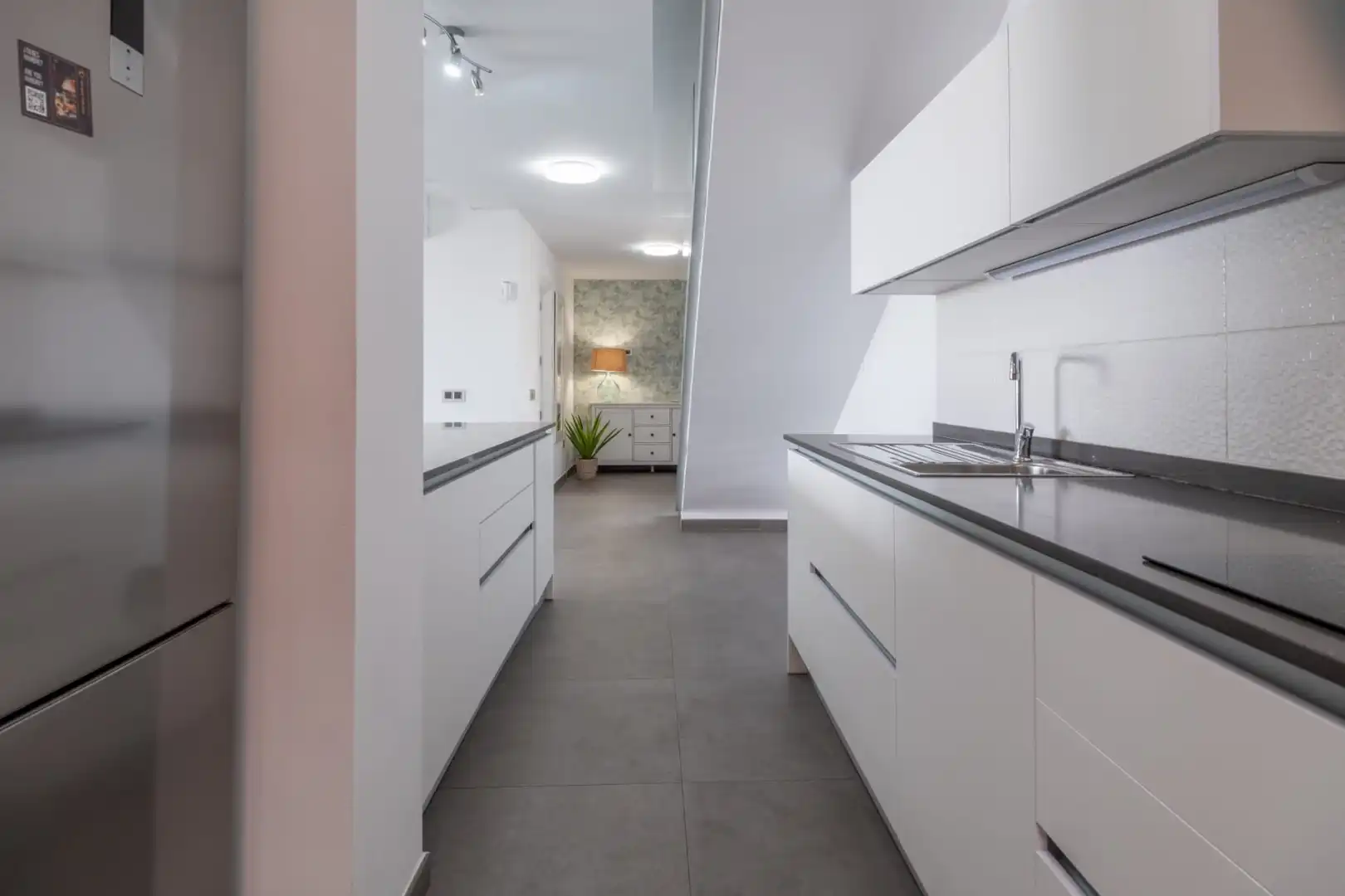 Cuina de Casa o xalet en venda en San Bartolomé de Tirajana amb Aire condicionat, Jardí privat i Terrassa