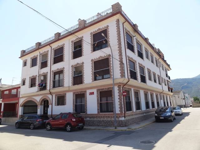 Garaje en Venta en Benifairó de la Valldigna