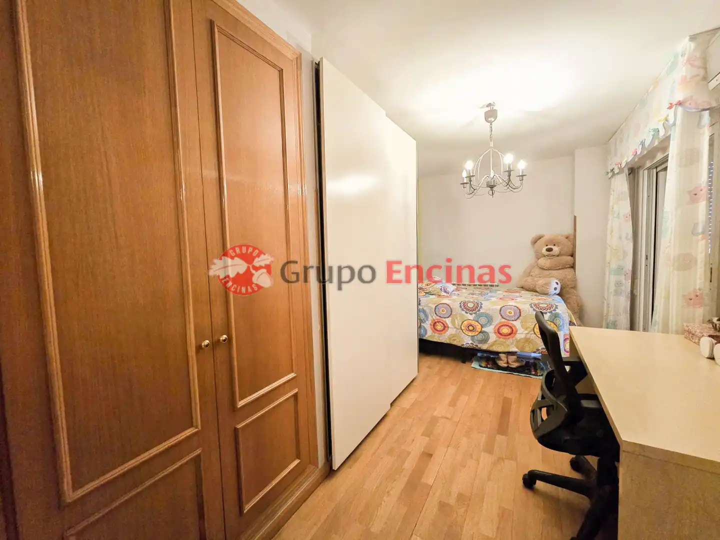 Habitación de Ático en venta en Parla con Aire acondicionado, Calefacción y Jardín privado