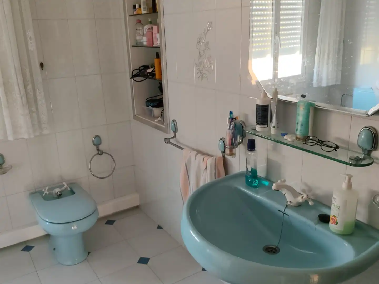 Bathroom of Attic for rent in Ribeira  with Heating, Private garden and Parquet flooring
