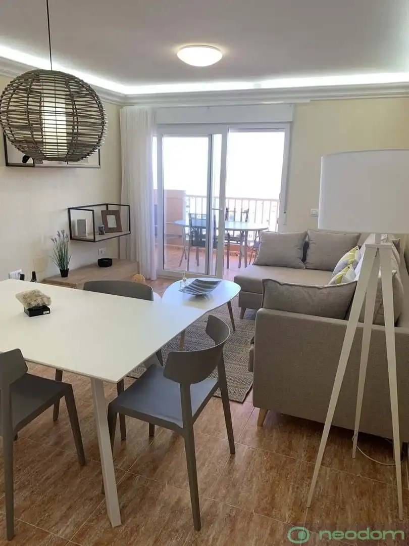 Sala d'estar de Pis en venda en La Manga del Mar Menor amb Terrassa