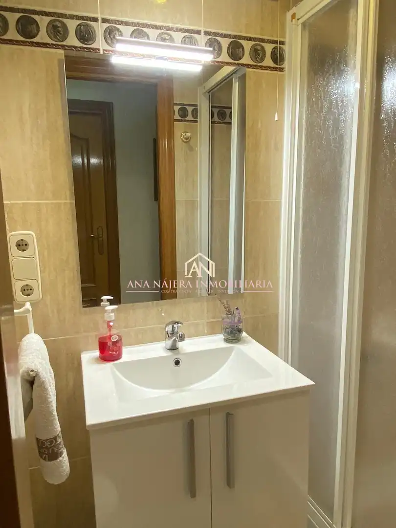 Vista exterior de Piso en venta en Valencia con Aire acondicionado, Calefacción y Balcón