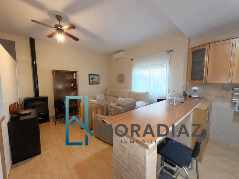 Vista exterior de Casa o xalet en venda en Don Benito amb Aire condicionat, Calefacció i Jardí privat