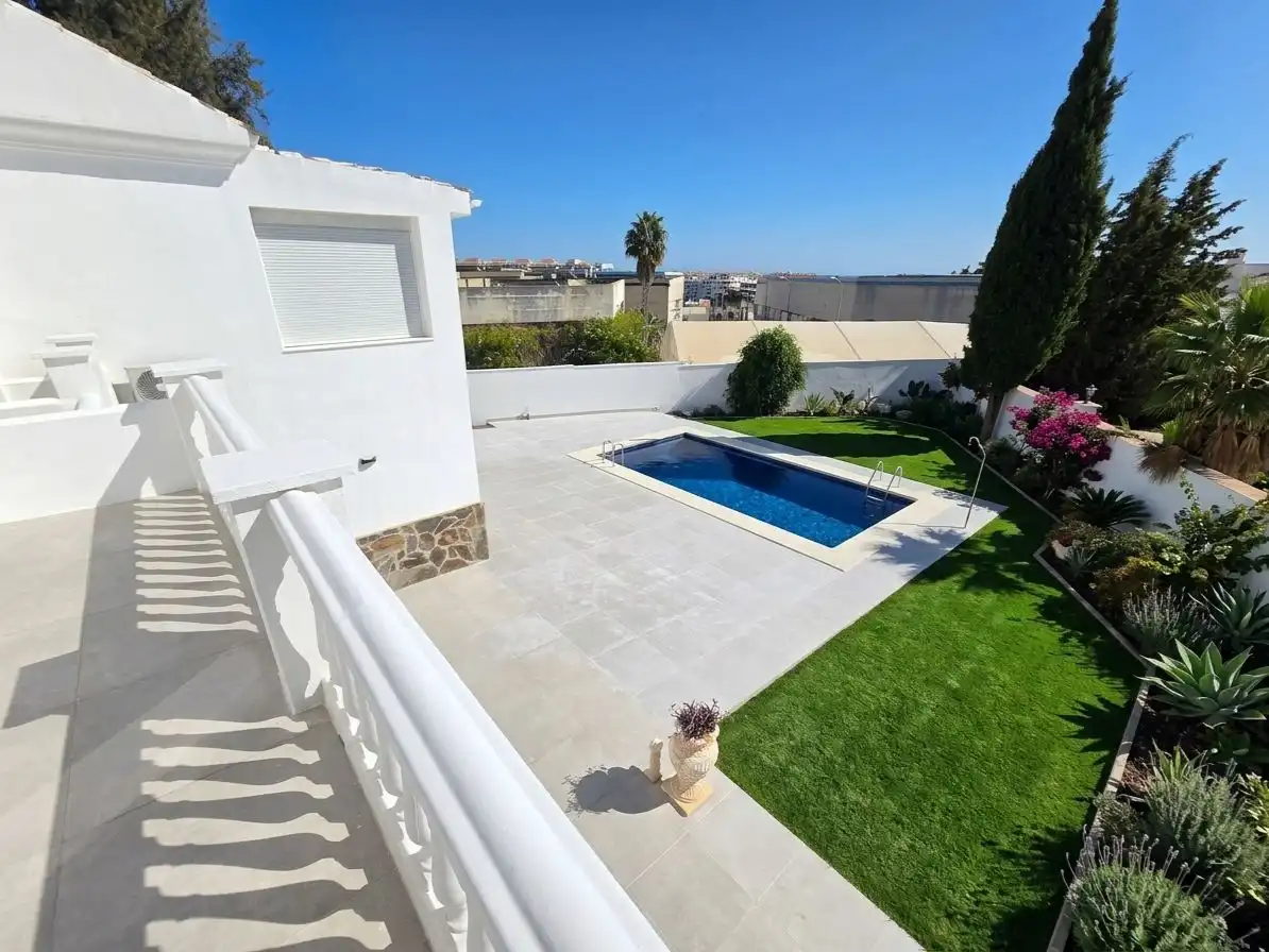 Piscina de Casa o xalet de lloguer en Marbella amb Jardí privat, Terrassa i Piscina
