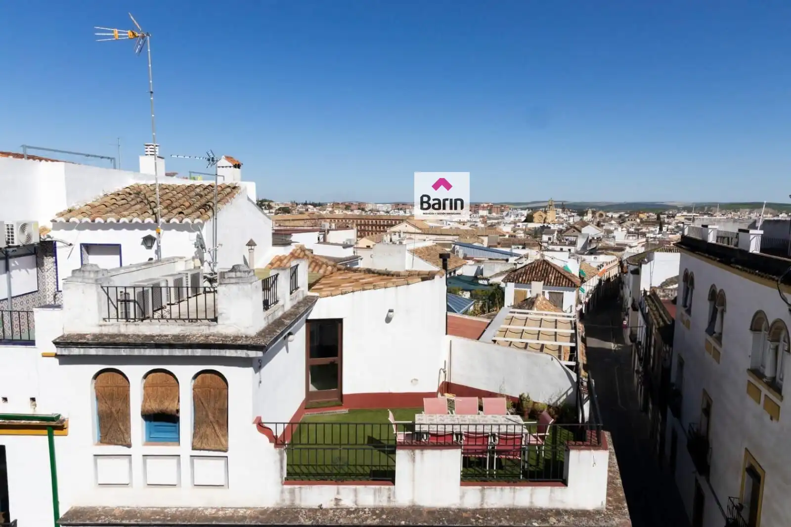 Außenansicht von Gebäude zum Verkauf in Córdoba