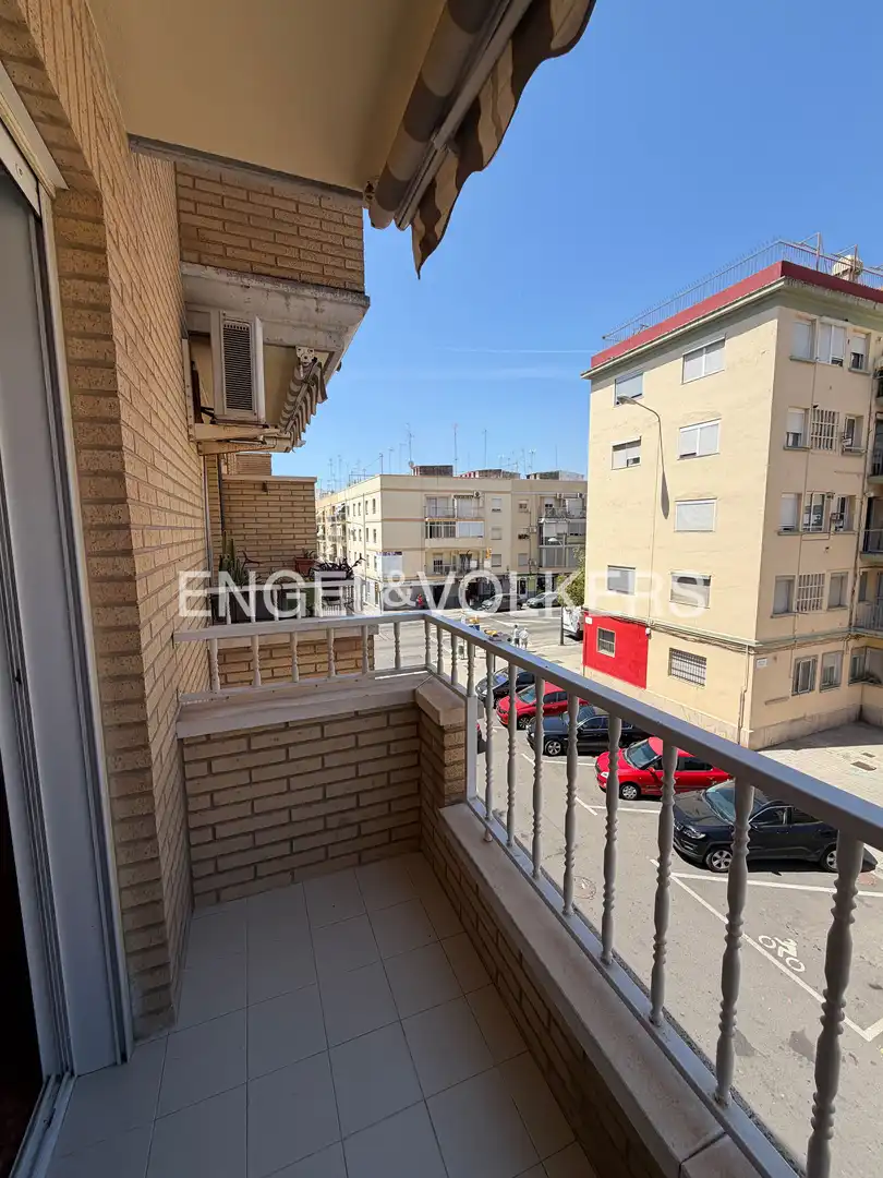 Terrassa de Pis de lloguer en Sagunto / Sagunt amb Aire condicionat, Calefacció i Moblat