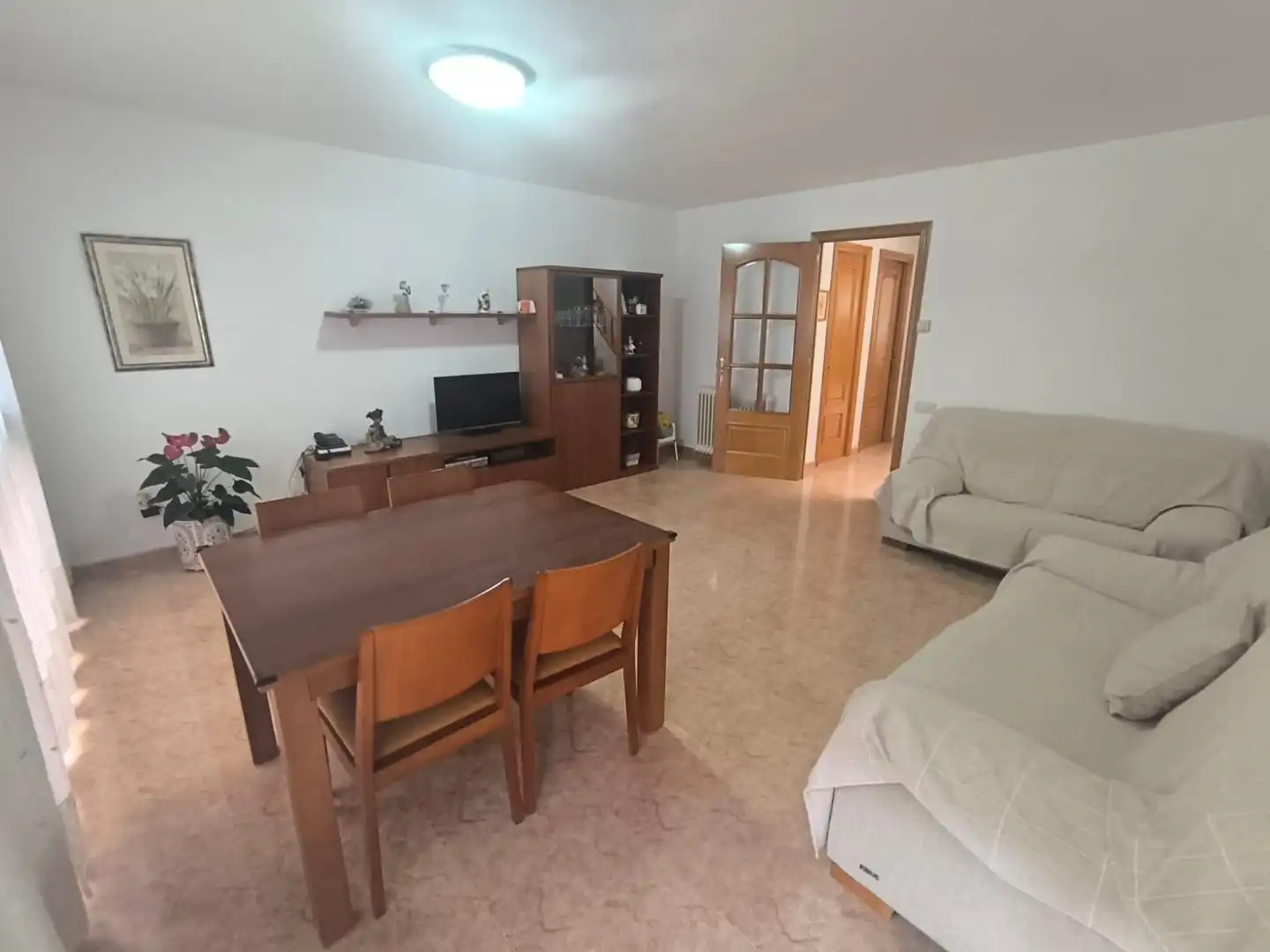 Sala d'estar de Casa adosada en venda en Manresa amb Aire condicionat, Calefacció i Terrassa