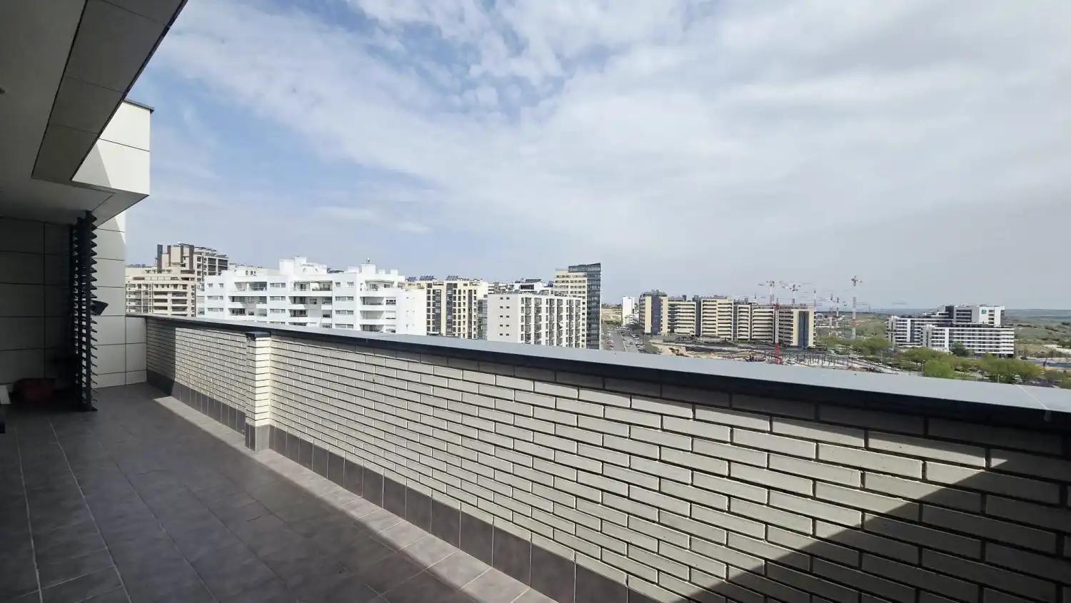 Terrassa de Àtic de lloguer en Madrid amb Aire condicionat, Calefacció i Terrassa