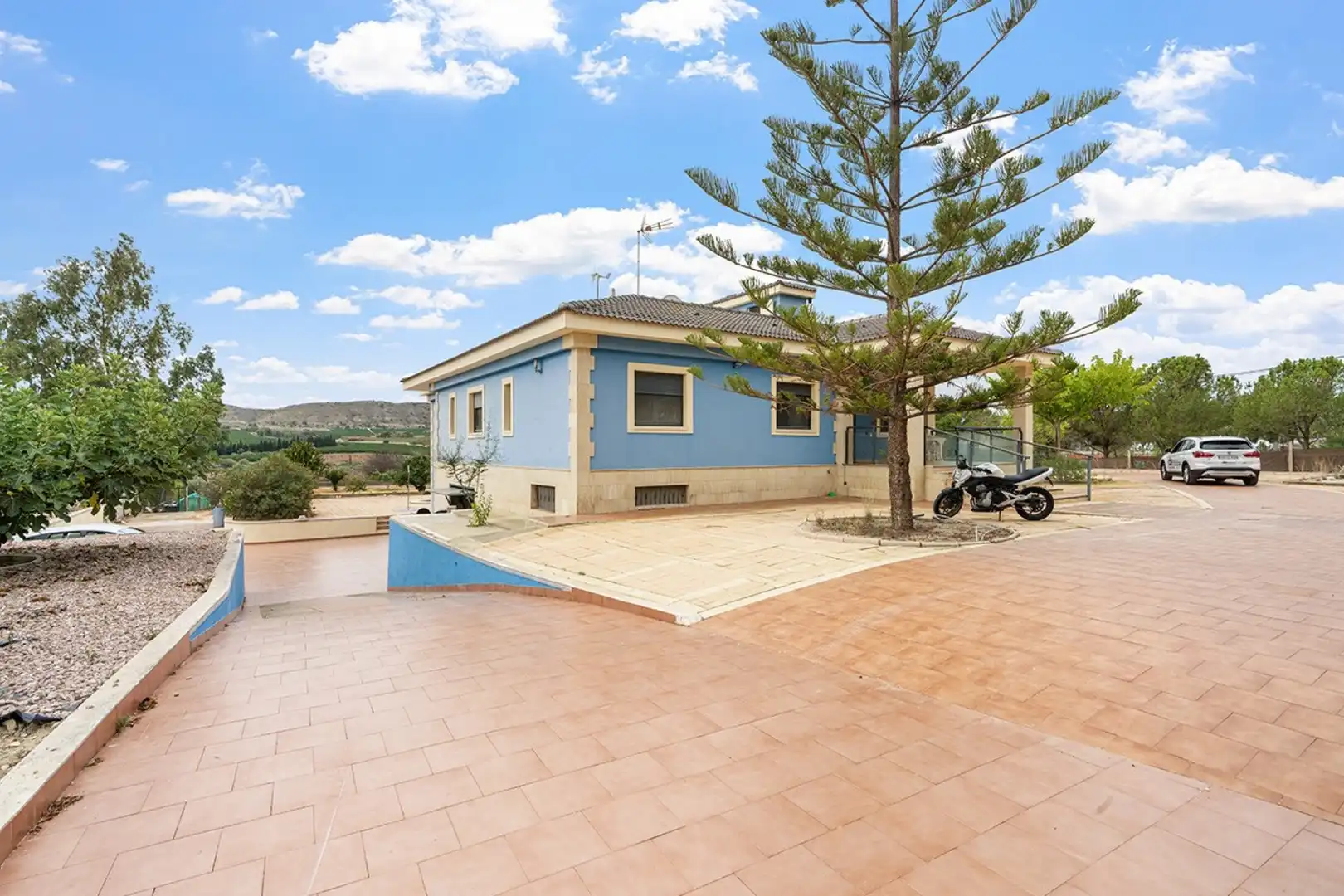 Vista exterior de Casa o chalet en venta en Alicante / Alacant con Aire acondicionado, Jardín privado y Terraza