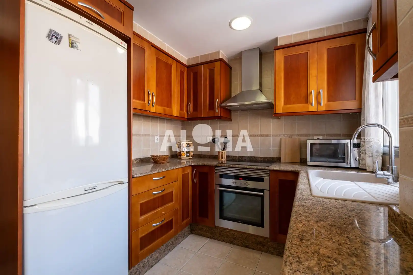 Kitchen of Flat for rent in Valencia  with Air Conditioner, Heating and Furnished