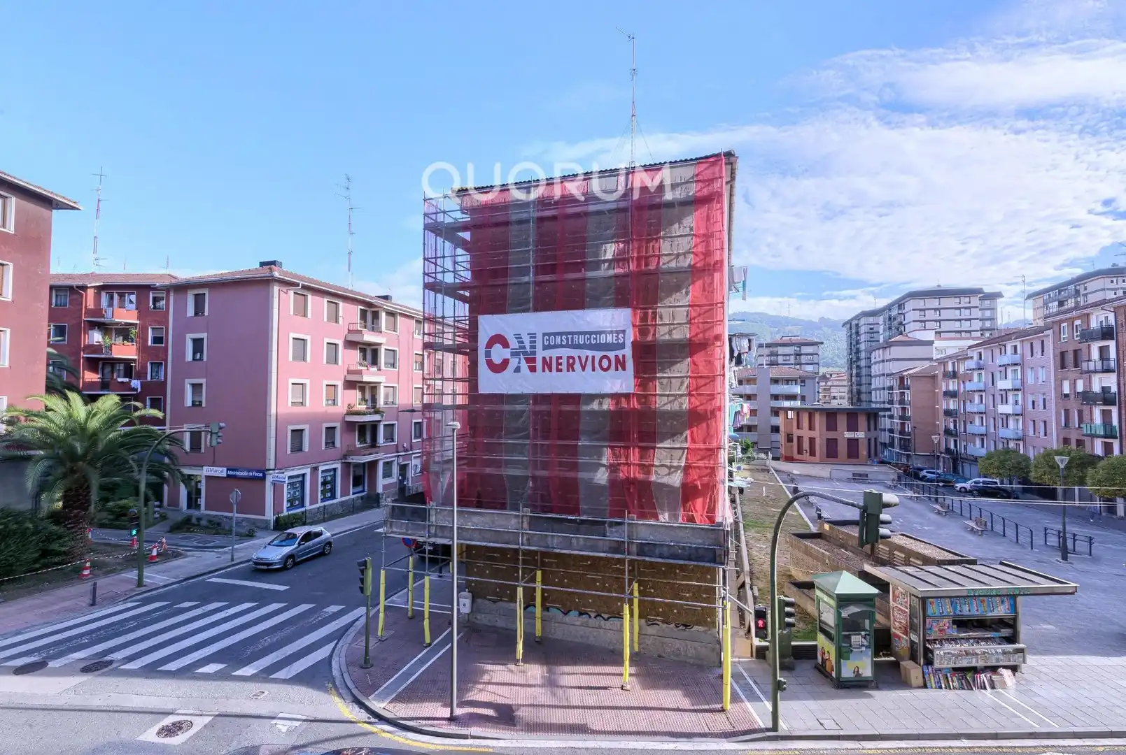 Außenansicht von Wohnung zum Verkauf in Basauri  mit Heizung und Balkon