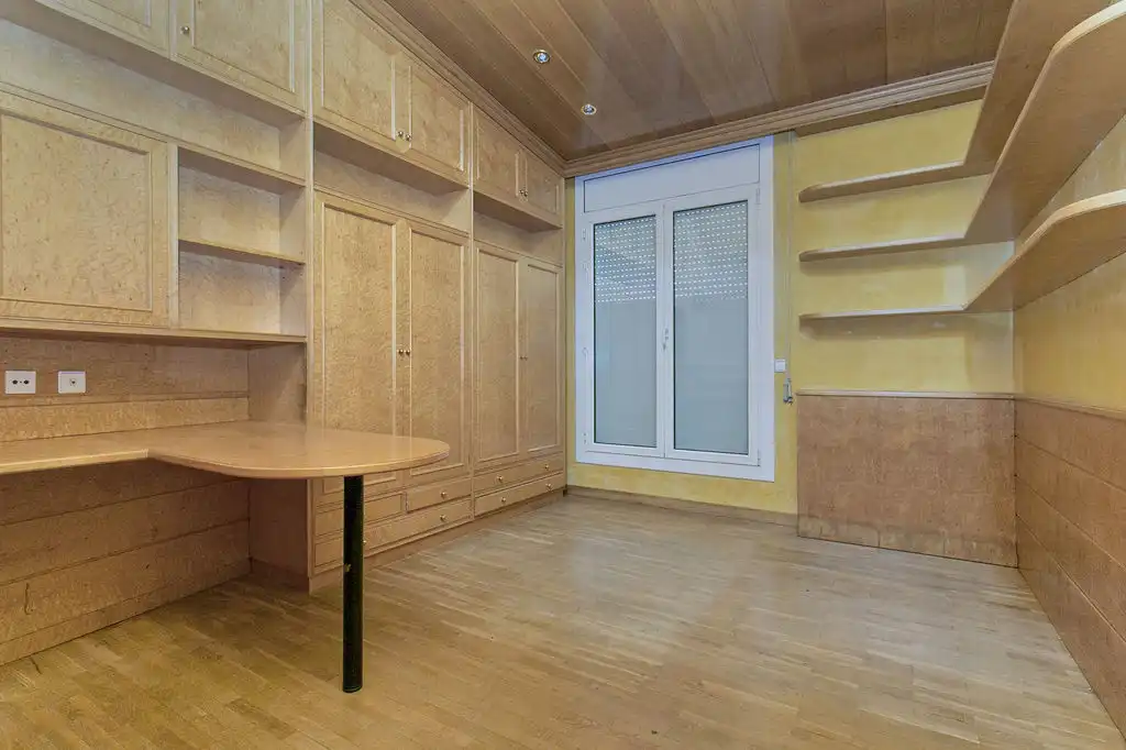 Flat for sale in C/ Doctor Fleming, El Poble Sec
