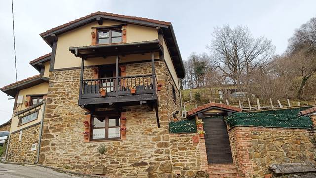 Casa-chalet en Venta en Aldea Tablao en Zona Rural