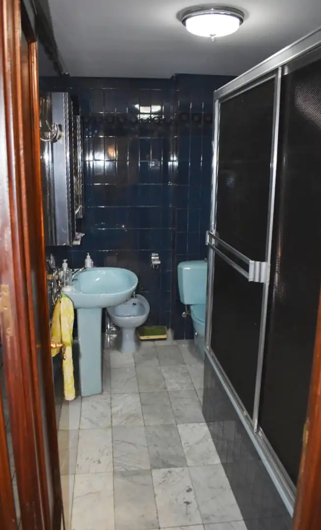 Badezimmer von Wohnung zum Verkauf in Valladolid mit Parkett, Terrasse und Abstellraum