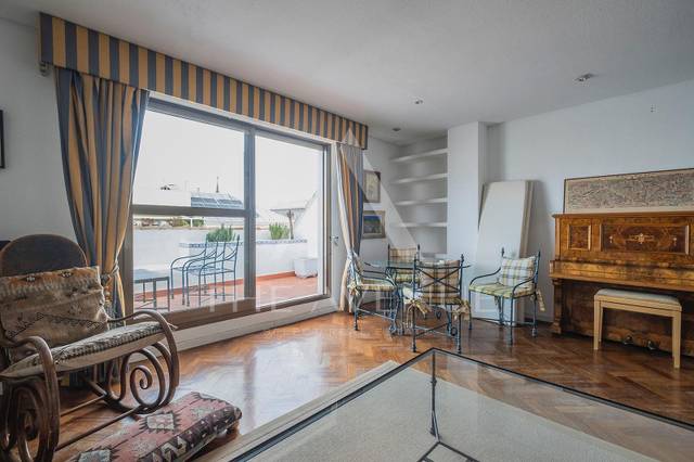 Ático en Venta en Calle de Manuel González Longoria, 8 en Trafalgar
