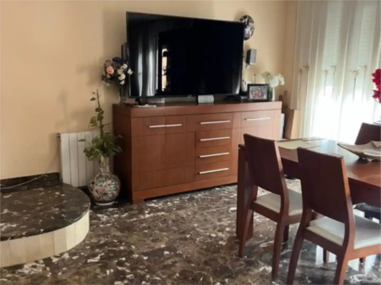 Sala d'estar de Casa adosada en venda en Alfafar amb Aire condicionat i Balcó