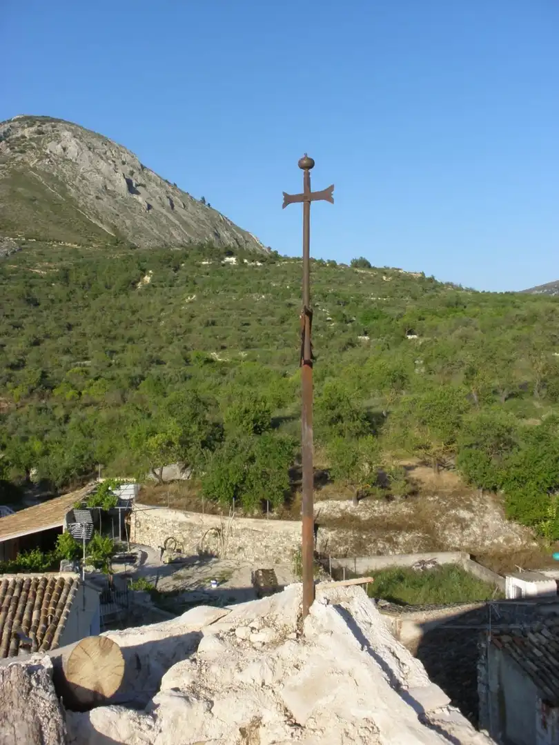 Vista exterior de Finca rústica en venda en Benasau amb Terrassa i Balcó