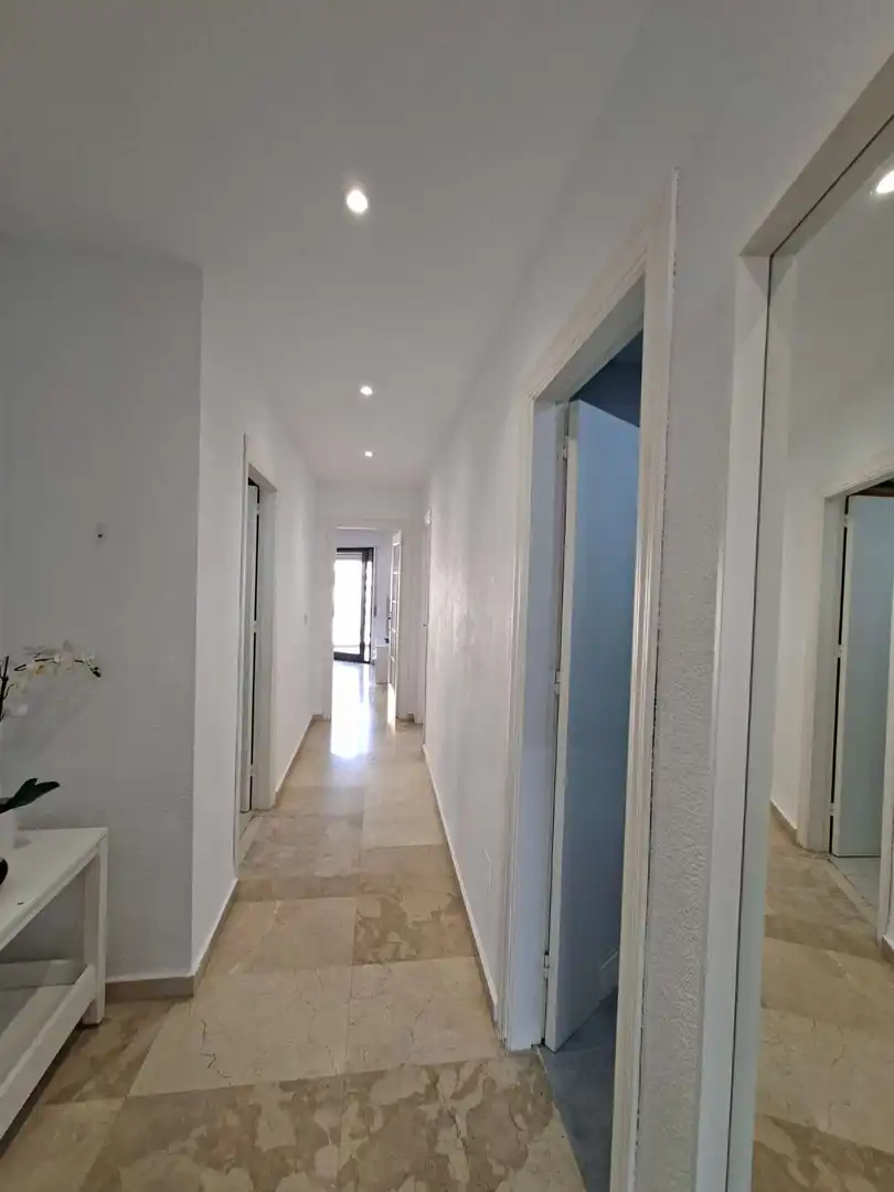 Flat for rent in Fuengirola  with Air Conditioner, Terrace and Swimming Pool