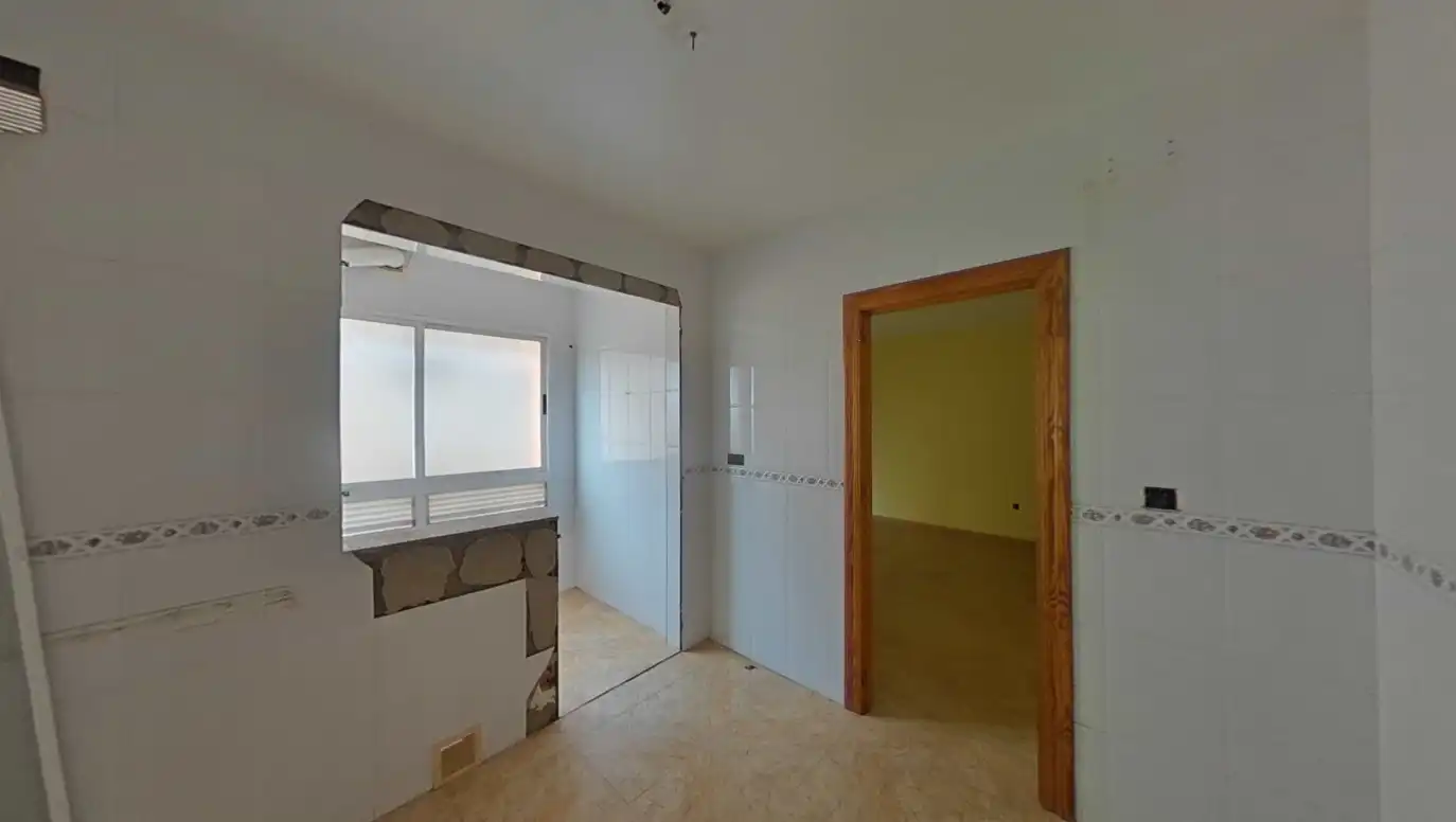 Flat for sale in Adra