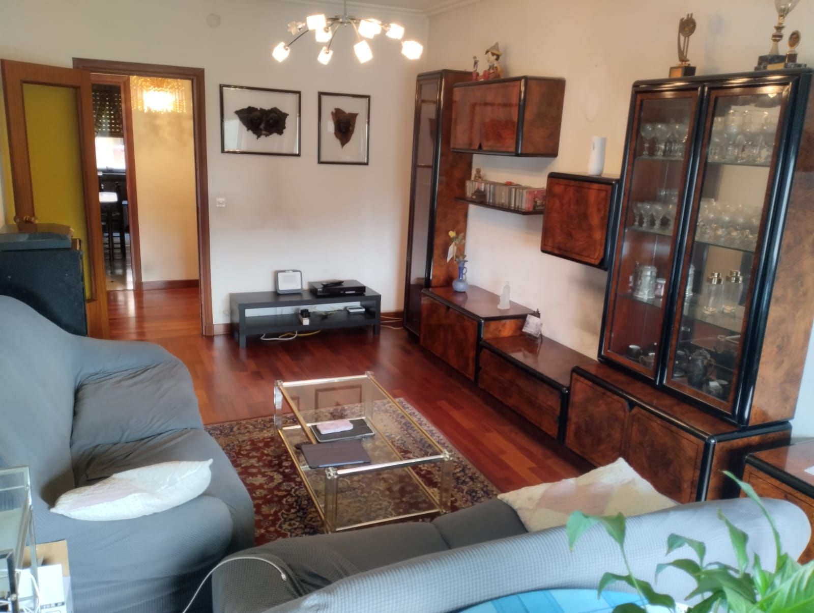 Sala d'estar de Pis en venda en  Logroño amb Calefacció, Parquet i Terrassa