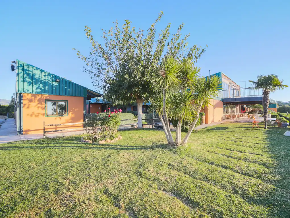 Casa amb terrassa en venda a Los Pinares - La Masia, imagen 3