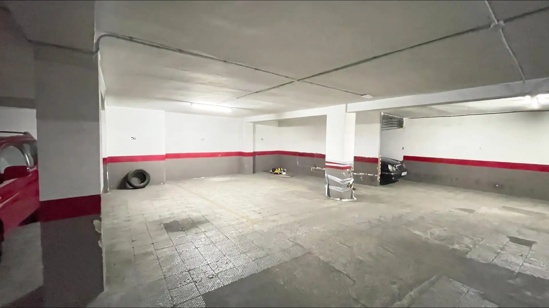 Parkplatz von Garage zum Verkauf in Córdoba