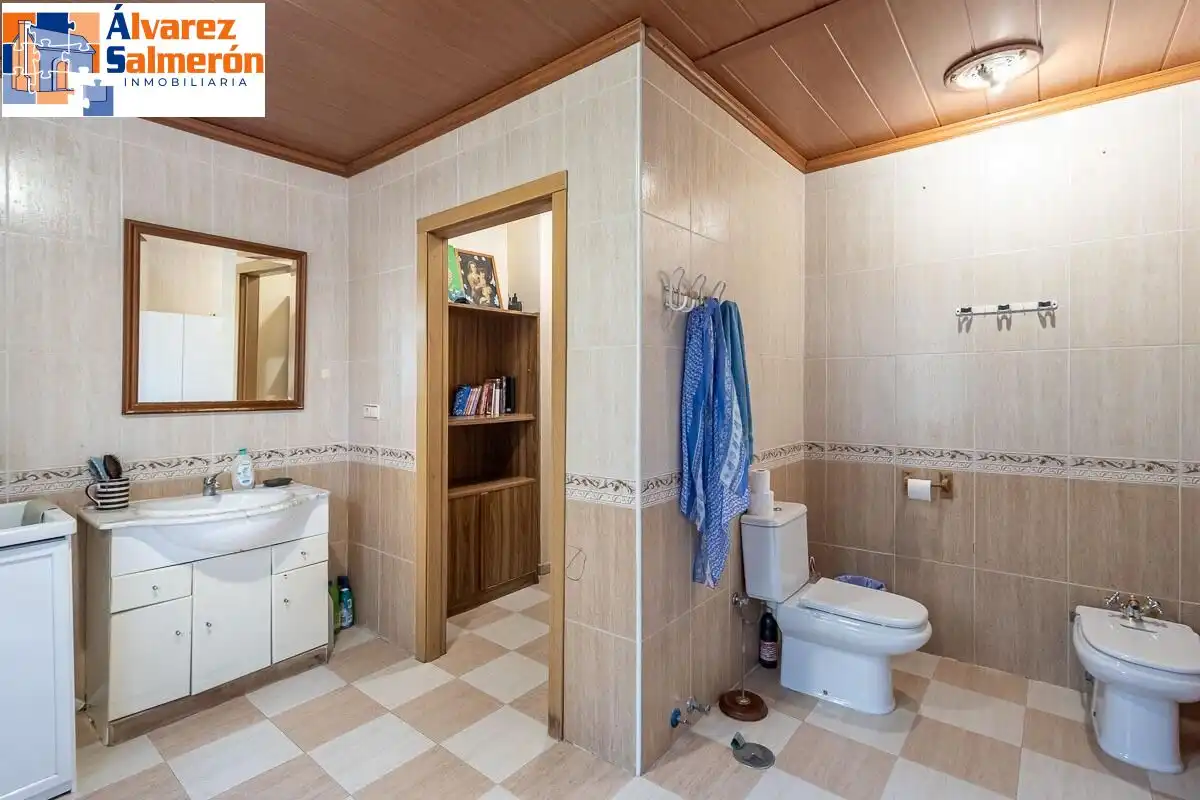 Detached house with terrace for sale in Calle Calle Sauce, imagen 18