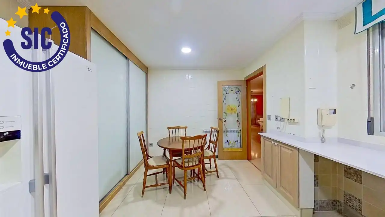 Küche von Haus oder Chalet zur Miete in Chiva mit Heizung und Terrasse