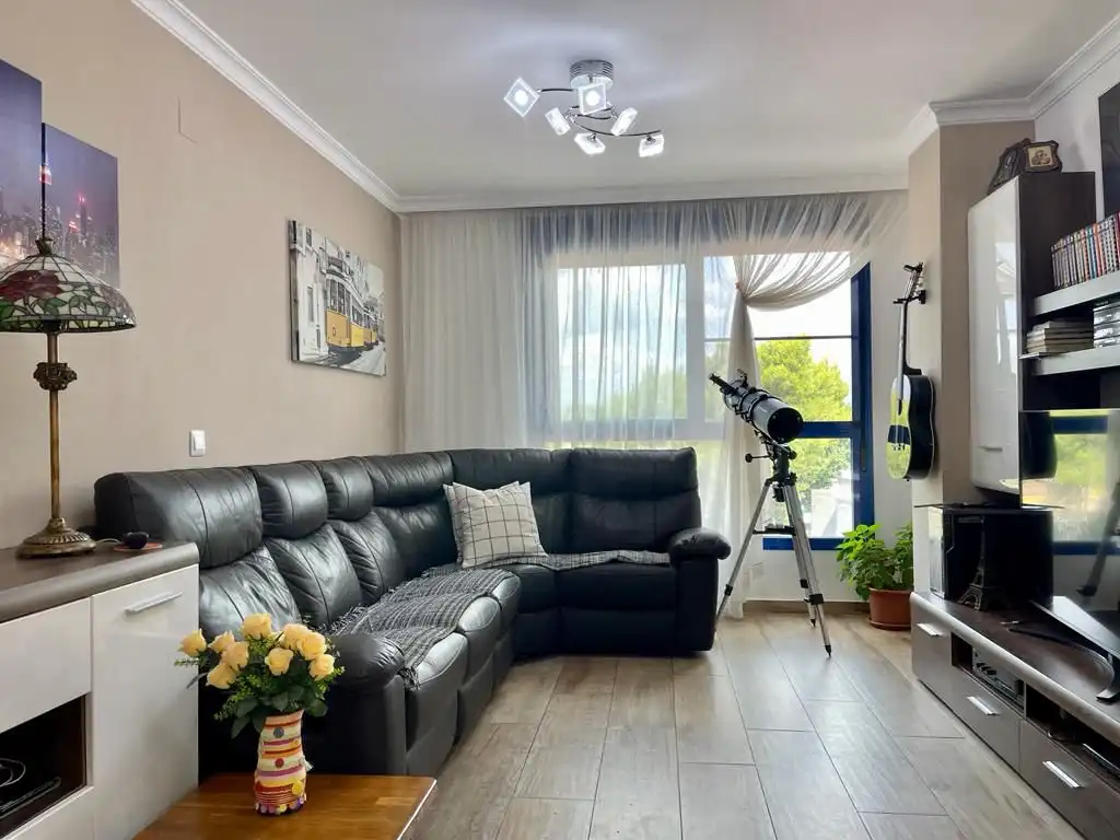 Living room of Flat for sale in Vila-real  with Air Conditioner, Heating and Storage room