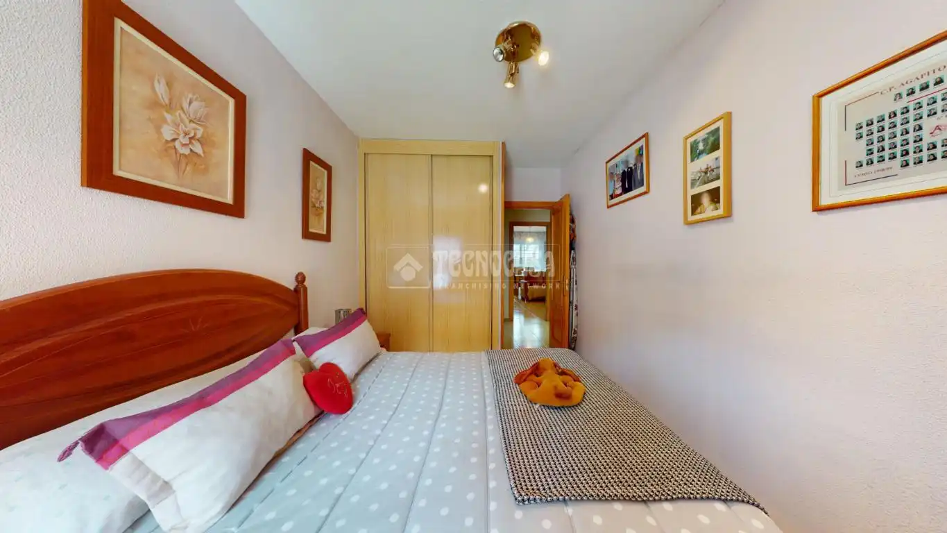 Habitación de Piso en venta en Azuqueca de Henares con Calefacción